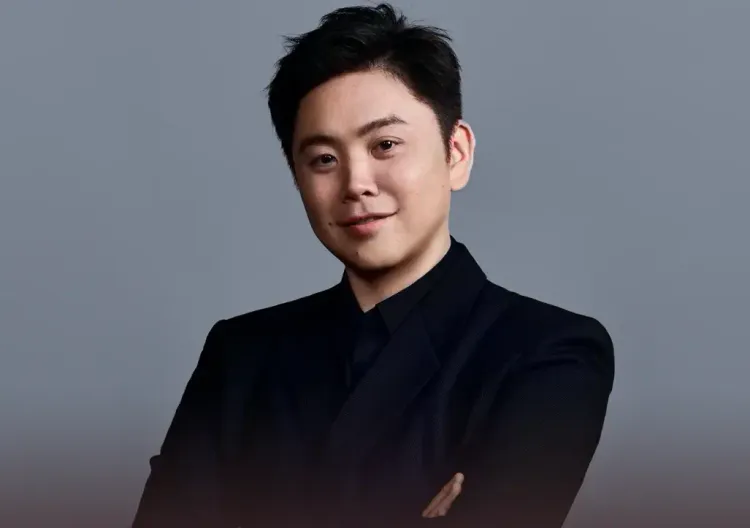 85亿身家的追觅创始人俞浩，跑海外搞现金贷